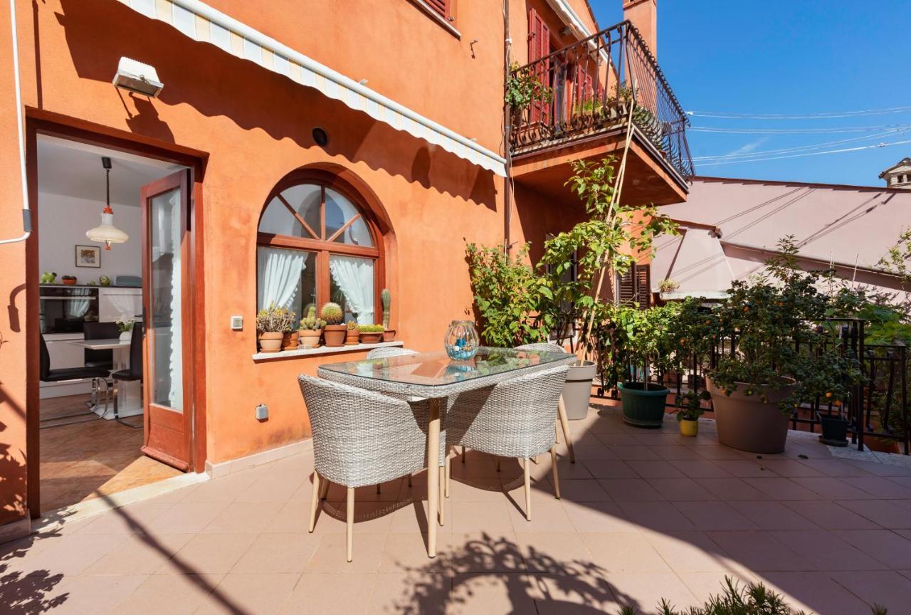 Apartment Below The Stars Rovinj Exterior photo